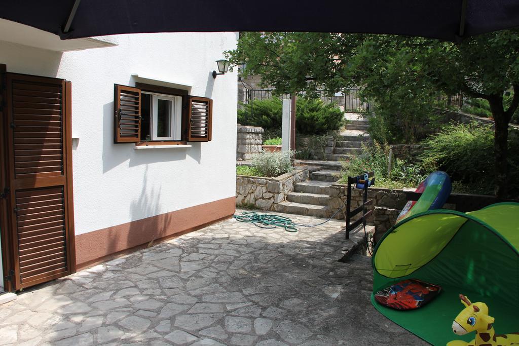 Holiday Home Luznar Klenovica Ngoại thất bức ảnh