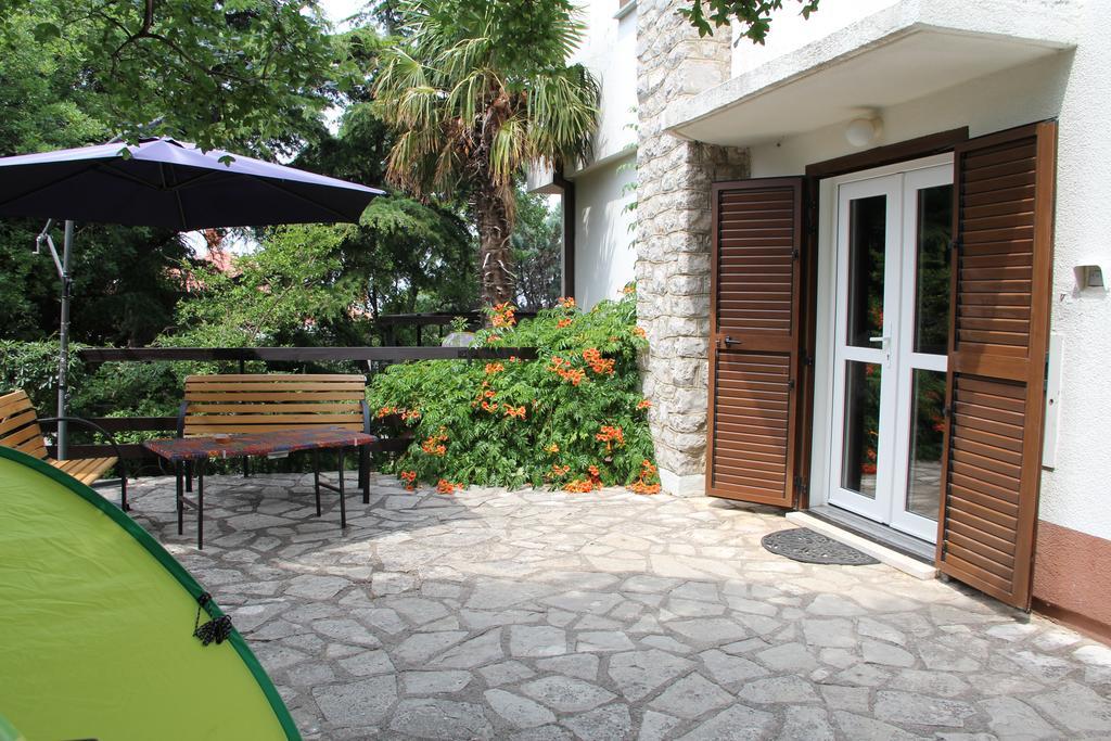 Holiday Home Luznar Klenovica Ngoại thất bức ảnh